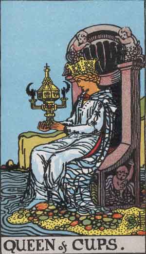Queen of Cups: Meaning In Love Tarot Card Reading